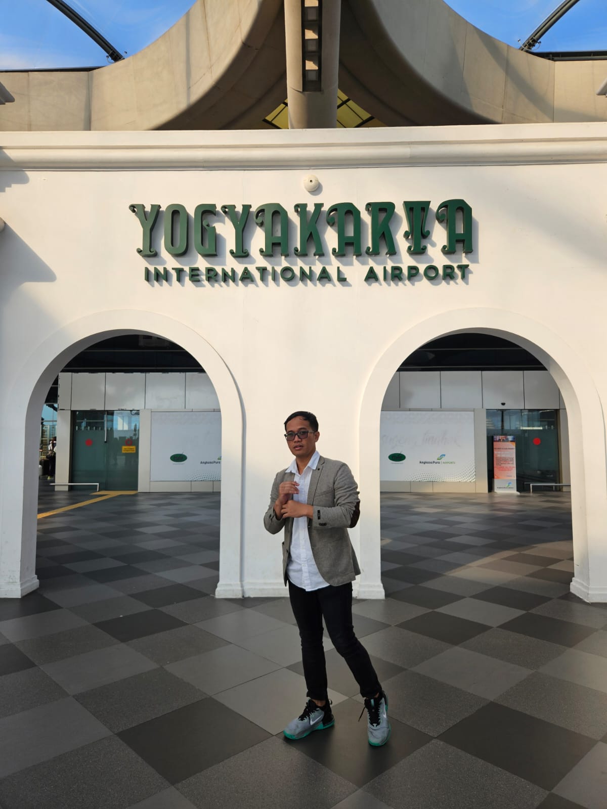 Edy Bayu Sudarmanto - APU PPT consultant